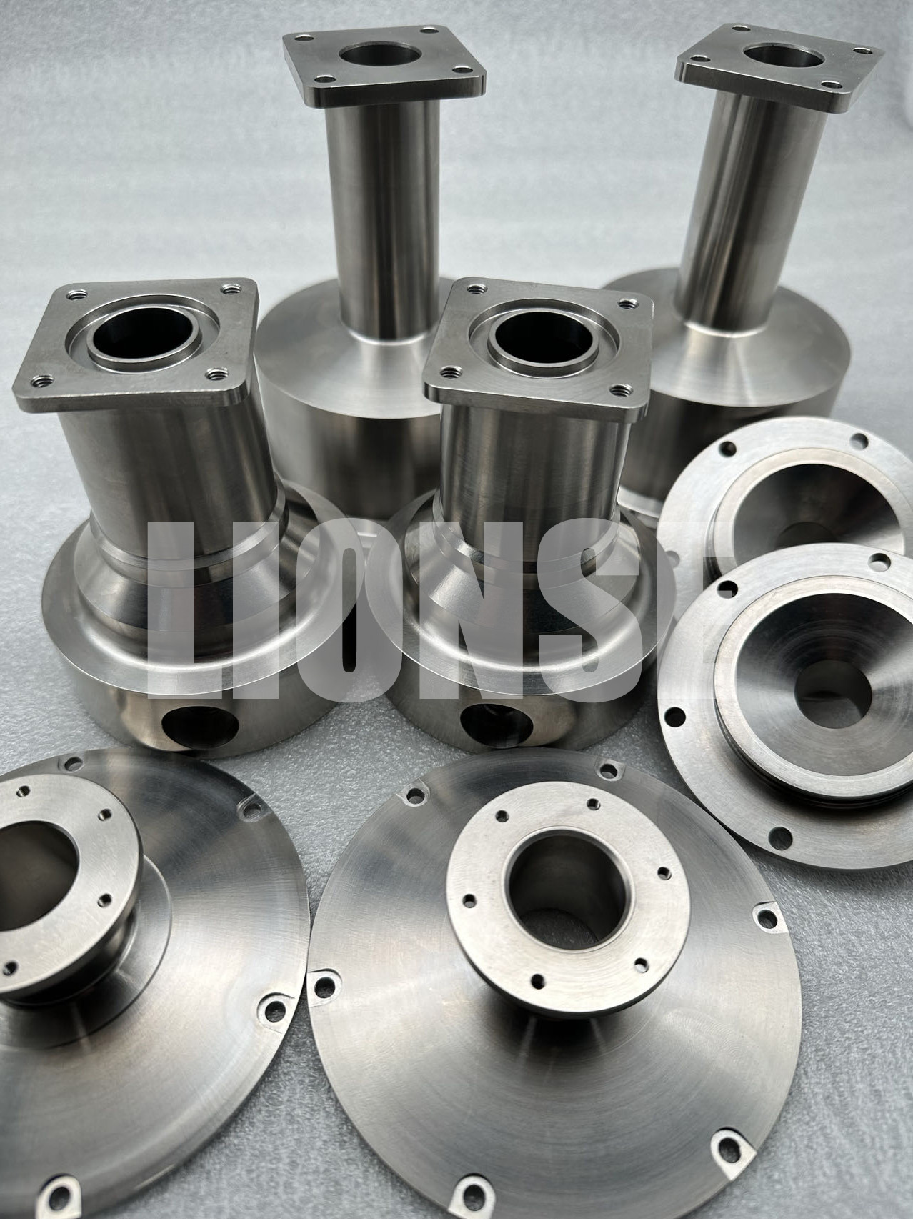 Quod proprium est Titanium stannum welding processui? Cum pretio, qualitate et servitio, LEO est prima electio tua