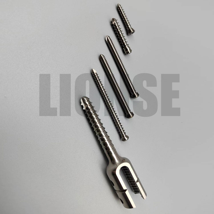 Quid Titanium machining partes levius quam Ordinarius metallum partes?