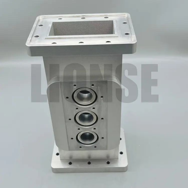 CNC Machining Metal Aluminium obstructionum partes cum foraminibus
