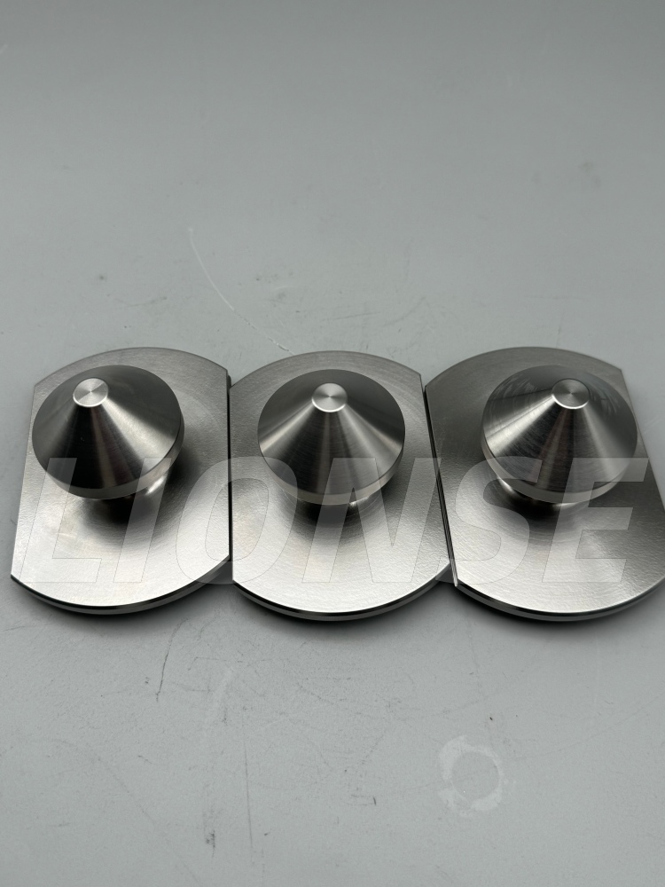 Superficiem conicam Locating excute Bulla